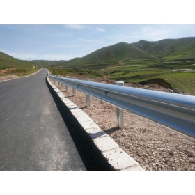 宁德市公路波形护栏工程